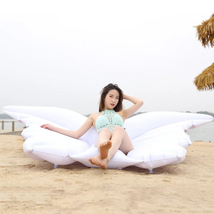 Angelic Style Fashionable Angel Wings Inflatable Floating Row for a Fun and Stylish Pool Day