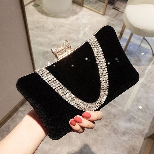 Diagonal Elegance One Shoulder Diamond Handbag for a Stylish Look