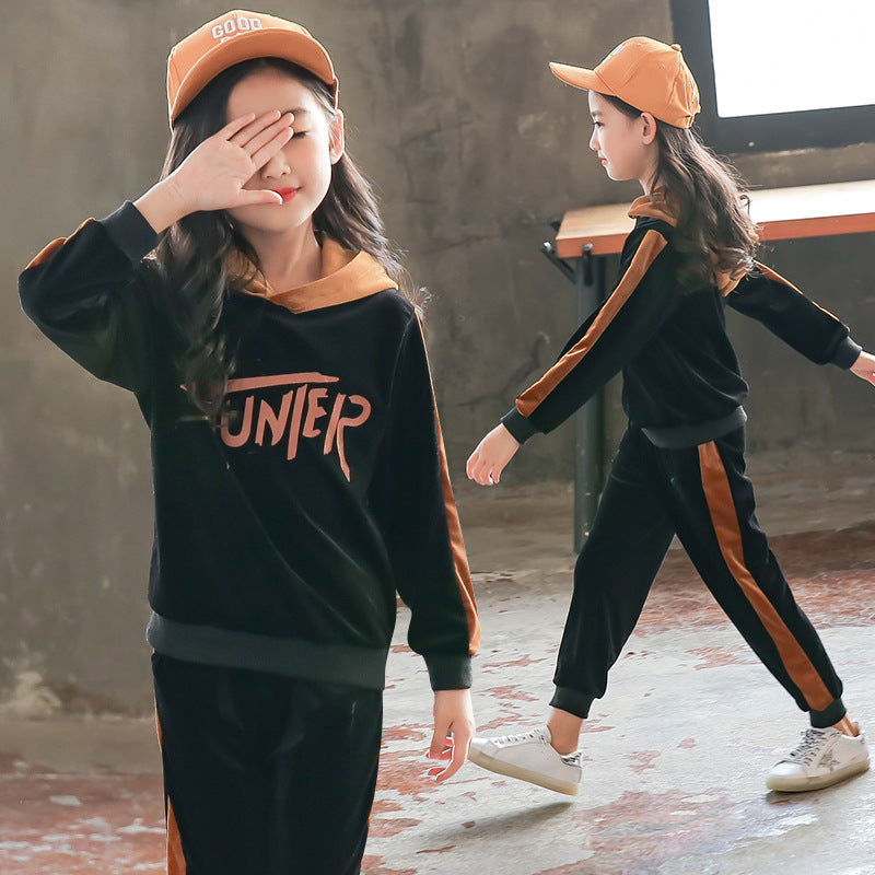 Active Comfort and Style Jogging Fille Sport the Perfect Athletic Wear for Energetic and Fashion Forward Girls