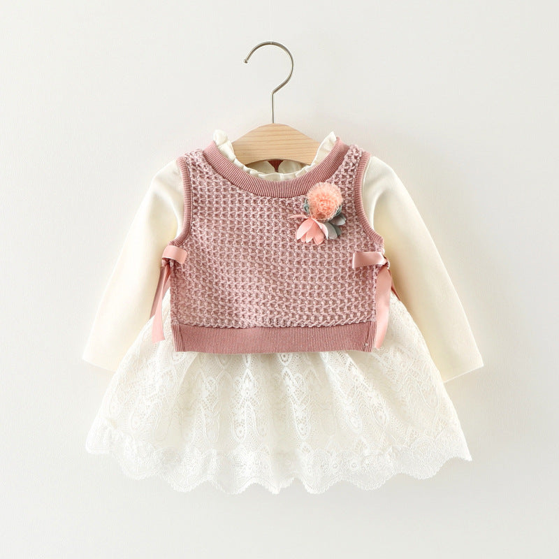 Winter Wonderland Wardrobe Adorable Plus Velvet Baby Girl Suit Perfect for Keeping Your Little Darling Cozy and Fashion Forward