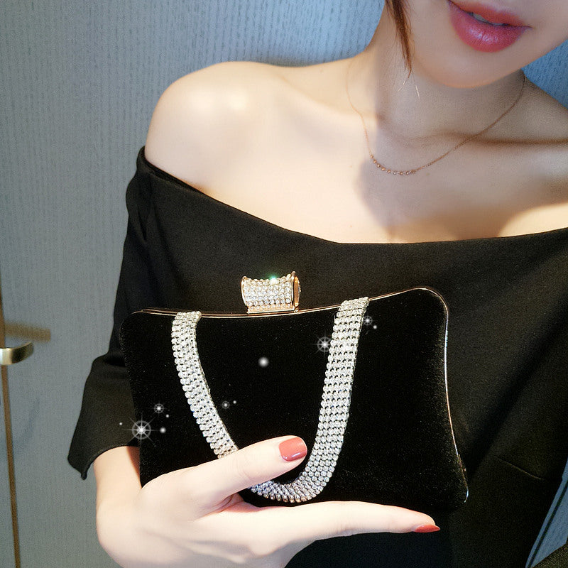 Diagonal Elegance One Shoulder Diamond Handbag for a Stylish Look