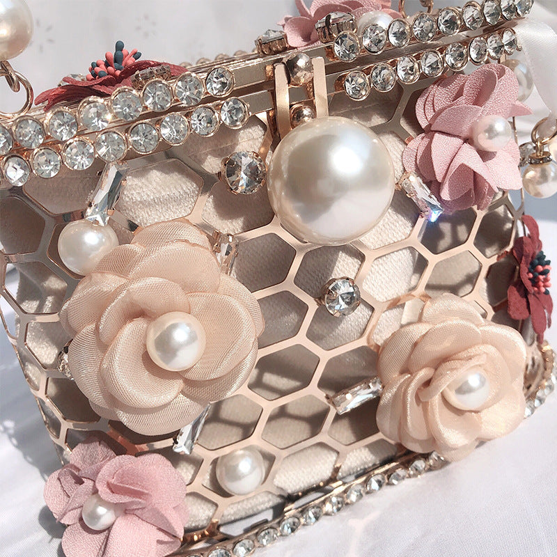 Pearl Blossom Exquisite Flower Handbag with Delicate Pearls