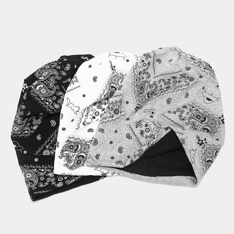 Paisley Pattern Winter Cap: Windproof Pullover Hat for Men and Women