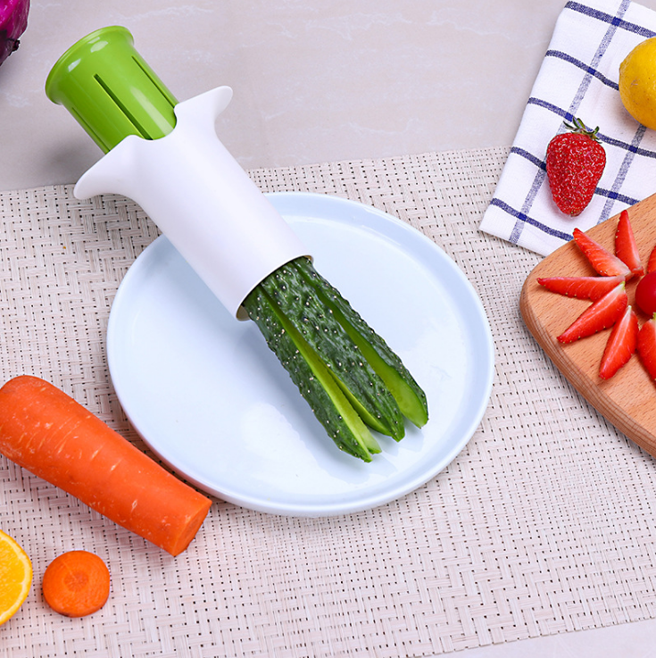 Creative Vegetable and Fruit Cutters - Kitchen Gadget Accessories