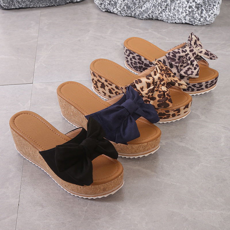 Wild Chic Bow Leopard Print Wedge Slippers with Thick Soles High Heel Flat Shoes for Stylish Summer Outdoor Comfort