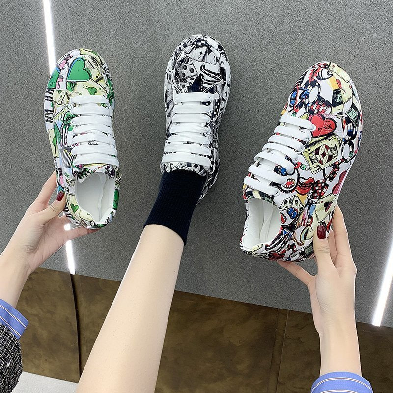 Stylish Platform Painted Sneakers Women Fashionable Casual Shoes