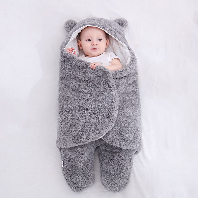 Winter Warmth for Newborns Embrace Cozy Comfort with Our Baby Sleeping Bag Envelope a Perfect Swaddle Blanket for Snug and Safe Slumber