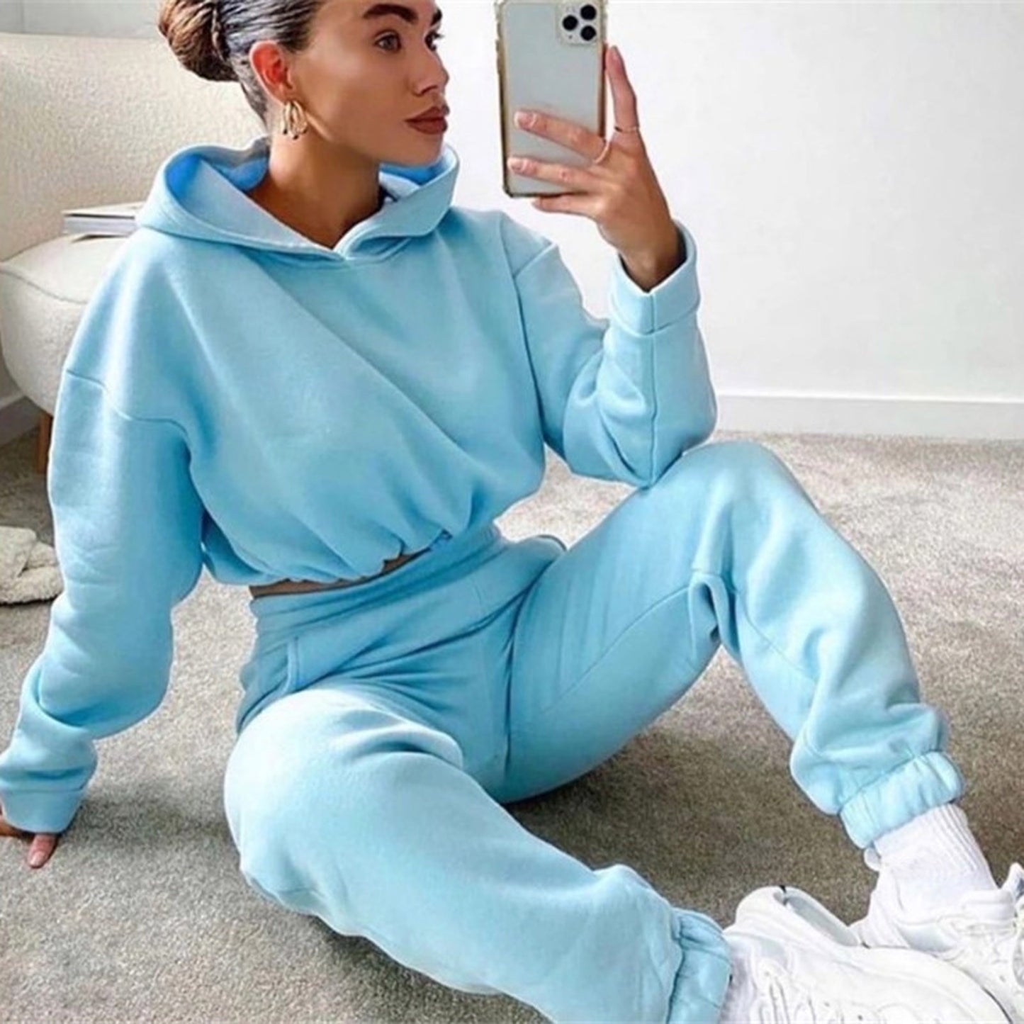 Women's 2-Piece Jogging Suit with Long Sleeve Hoodie: Casual and Fitness Wear