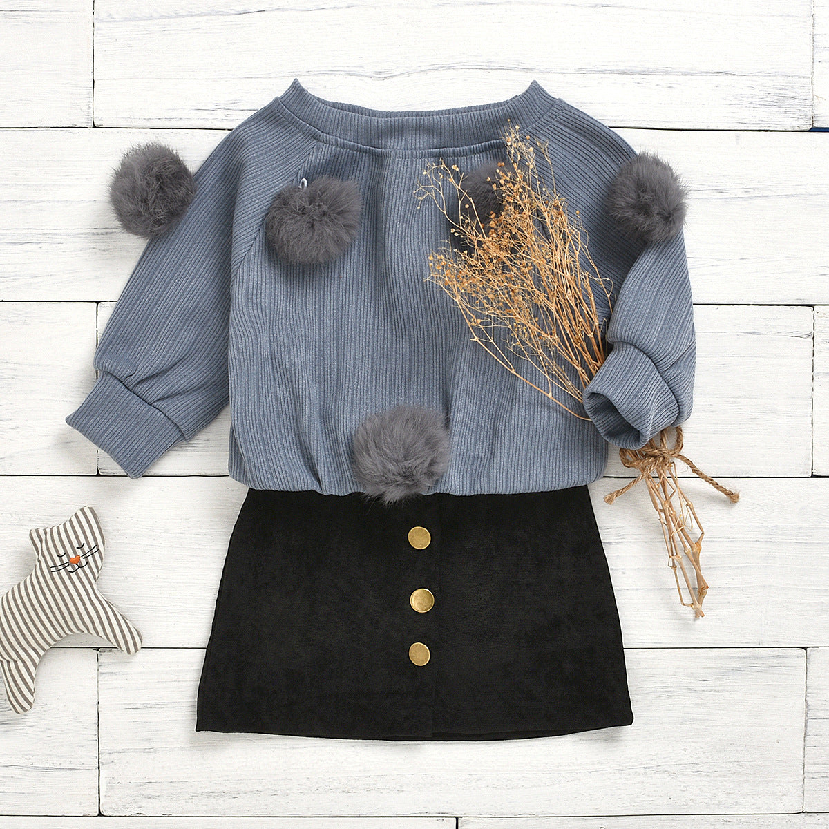 Chic and Comfortable Cotton Round Neck Long Sleeve Wool Ball Denim Skirt