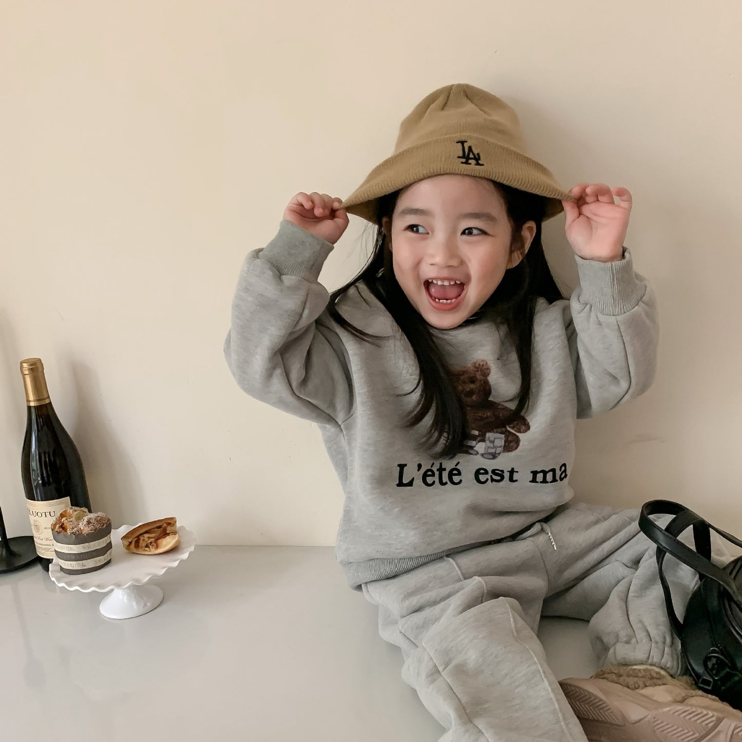 Cozy Chic Cute Print Velvet Sweater and Girl Sweatpants Velvet Suit for Baby Stylish Comfort