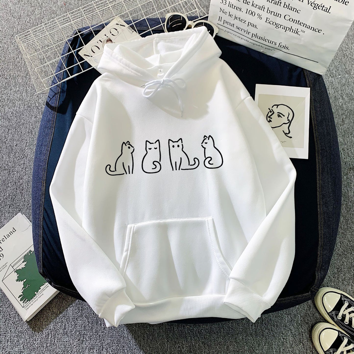 Printed Couple's Hoodie Sweater: Comfortable Workout Outfit for Women