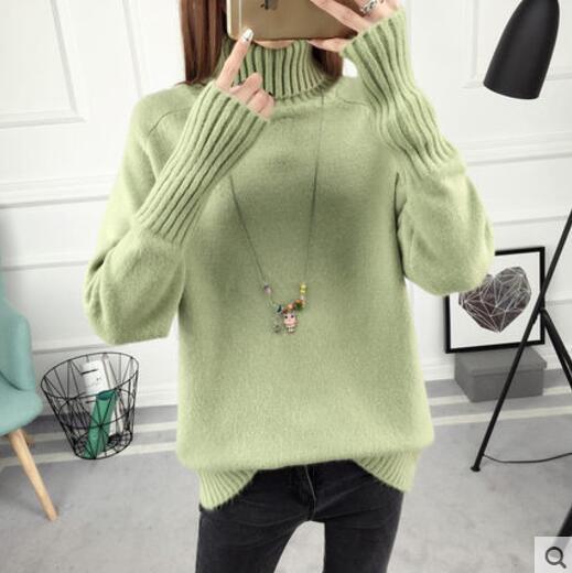 Korean-Style White Wool Jumper: Winter Fashion for Women