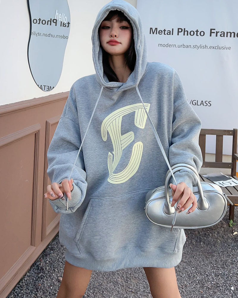 Velvet Comfort Padded Top Mid Length Hooded Sweatshirt with a Touch of Luxury