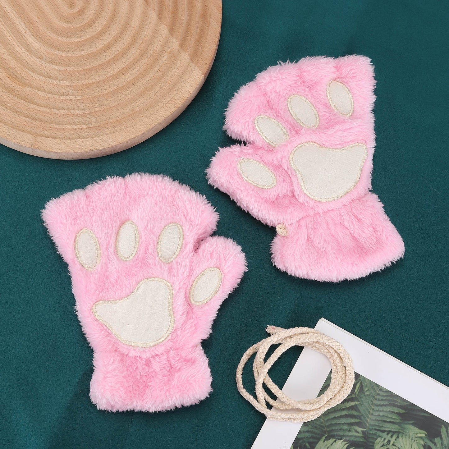 Korean Style Cat Claw Gloves - Warm and Cute Winter Fingerless Gloves for Women