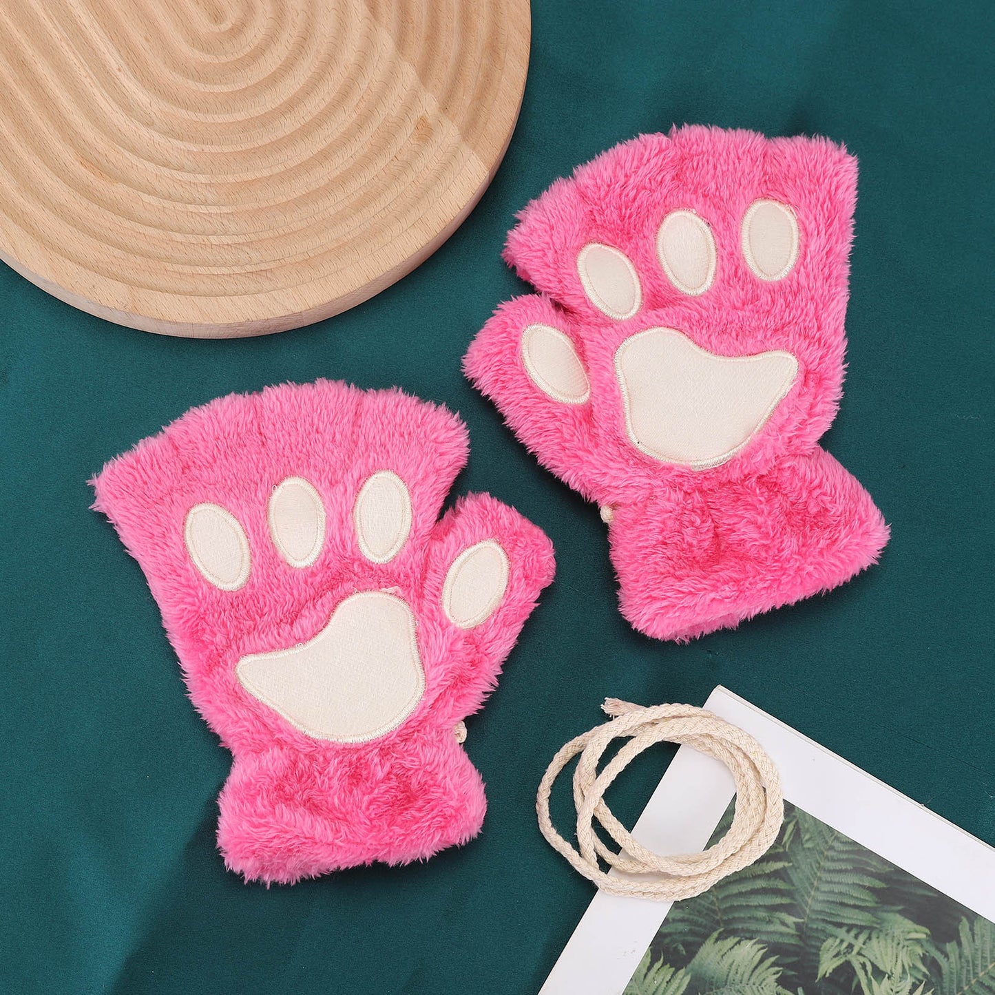 Korean Style Cat Claw Gloves - Warm and Cute Winter Fingerless Gloves for Women