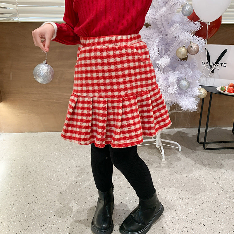 Festive Elegance Baby Christmas Woolen Plaid Pleated Skirt A Timeless Holiday Ensemble for Your Little One Celebrations and Photoshoots