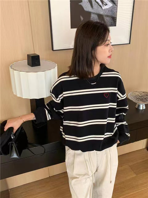 Iconic Elegance American Retro Inspired Striped Sweater for Women  Infuse Classic Style into Your Modern Wardrobe