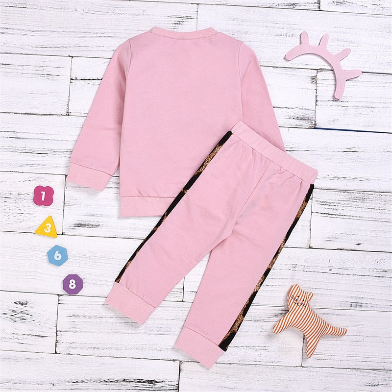 Cozy Chic Children Autumn and Winter Sweater Suit Keeping Little Ones Warm in Style