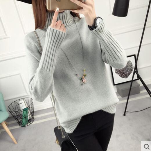 Korean-Style White Wool Jumper: Winter Fashion for Women