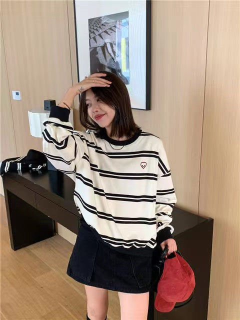 Iconic Elegance American Retro Inspired Striped Sweater for Women  Infuse Classic Style into Your Modern Wardrobe