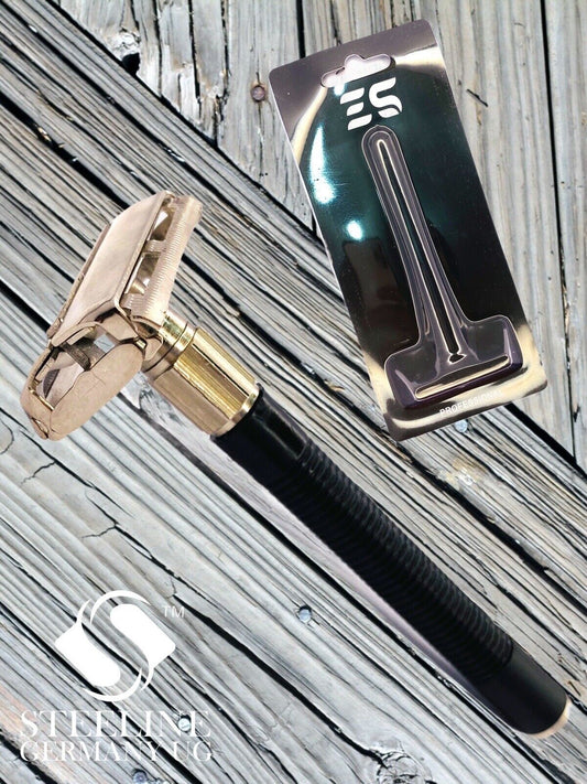 RASOIO SICUREZZA TRE PEZZIPETTINE CHIUSO OMEGA DOUBLEEDGE SAFETY RAZOR Butterfly