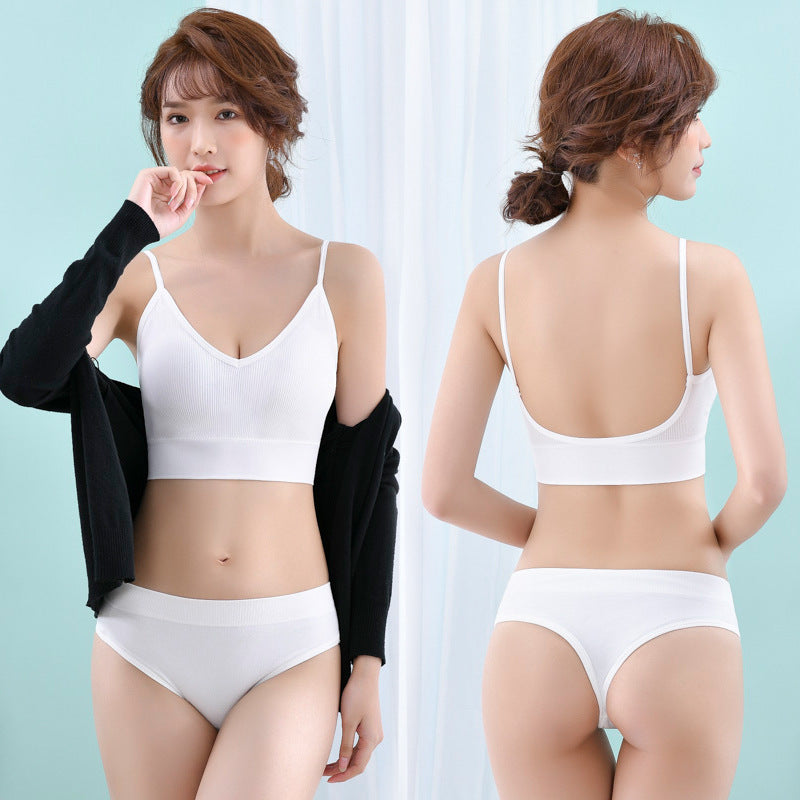 European and American Elegance: No Steel Ring Gathered Bra Set for Comfortable Support, Sexy Style, and Beautiful Back Design – Perfect for Cross-border Fashion Enthusiasts